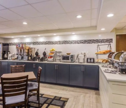 Quality Inn Mt Pleasant Charleston - Breakfast Area